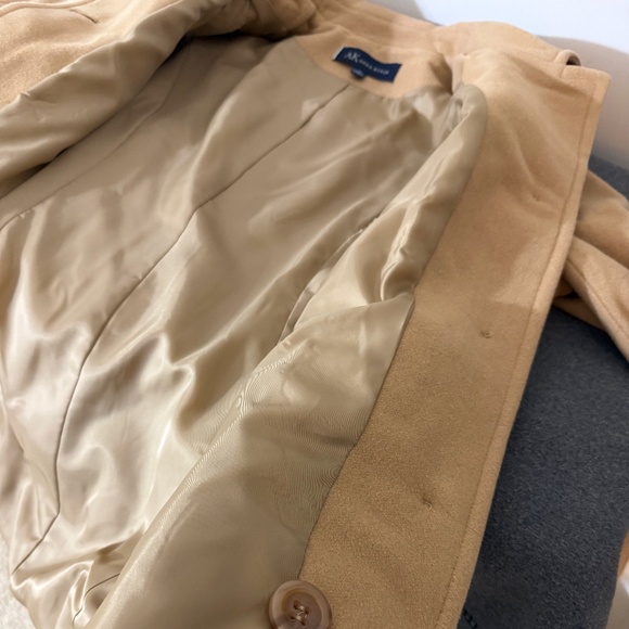 Anne Klein Wool with 4 Button Front Camel Size M - Picture 10 of 16